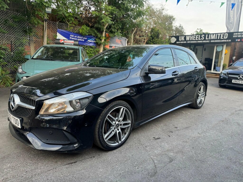 Mercedes-Benz A Class 1.6 A160 Amg Line Executive 7G-dct Euro 6 Ss NL67TDO Black #5