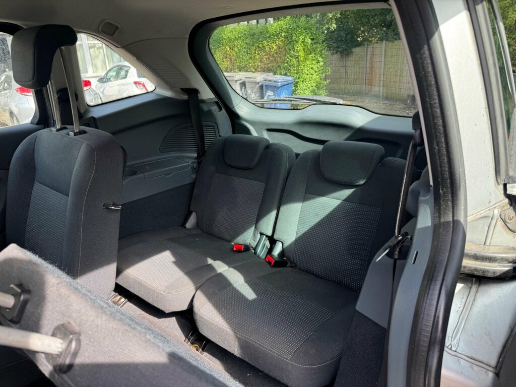Ford Grand C-Max 1.6 Tdci Titanium Silver #11
