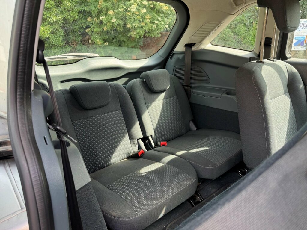 Ford Grand C-Max 1.6 Tdci Titanium Silver #8