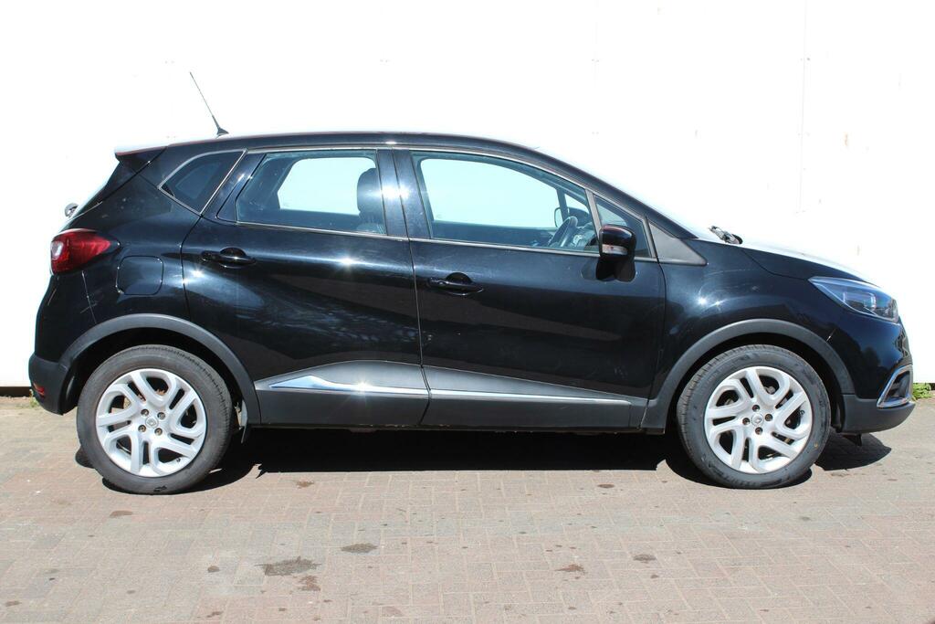 Renault Captur Suv DU67EYD Black #6