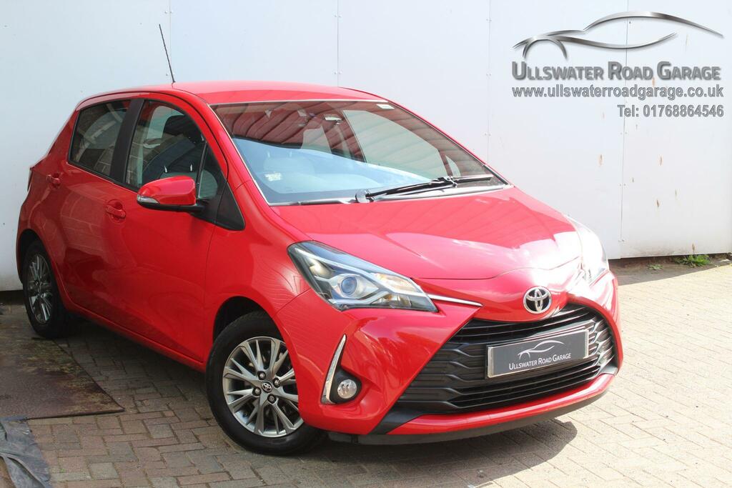 Toyota Yaris Hatchback Red