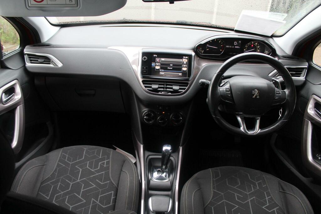 Peugeot 2008 E-hdi Active Red #3