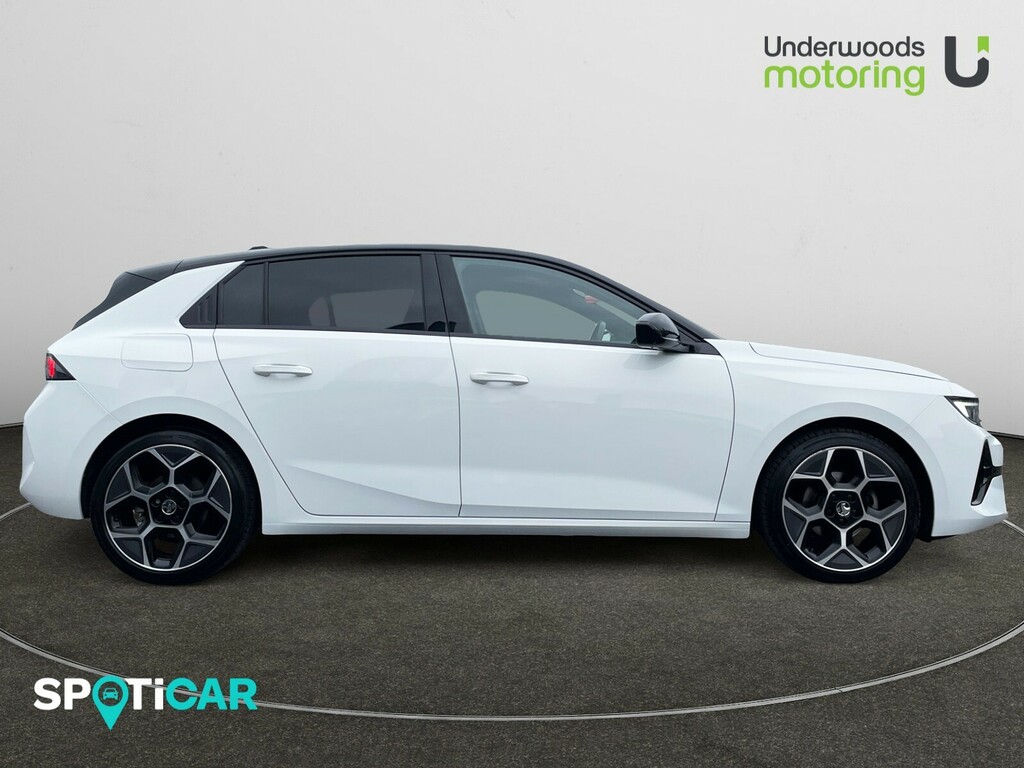 Vauxhall Astra 1.2 Turbo 130 Gs FH72WJA White #4