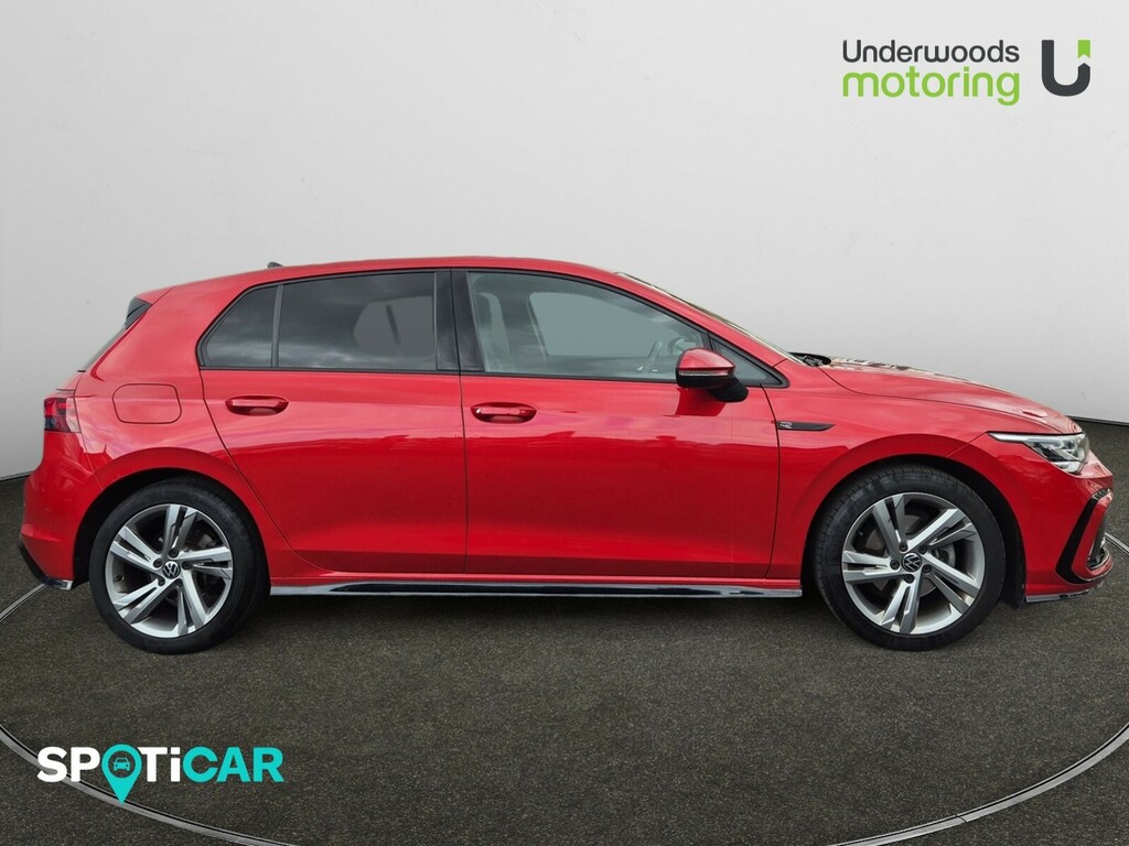 Volkswagen Golf 1.5 Tsi 150 R-line EJ22GWX Red #4