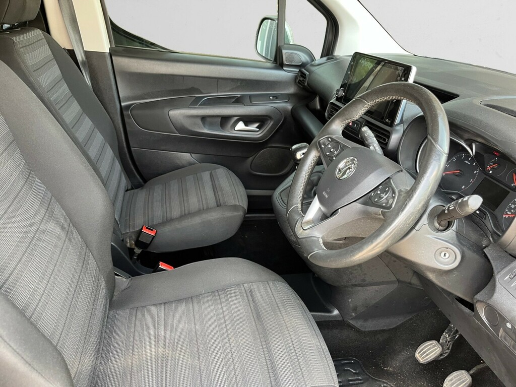 Vauxhall Combo Life 1.5 Turbo D 102Ps Se XL Grey #2