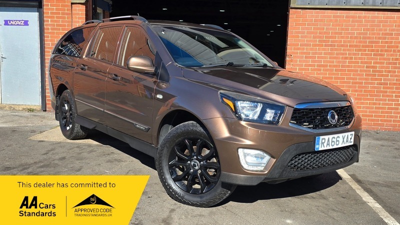 SsangYong Musso 2.2D Ex Pickup Double Brown #2