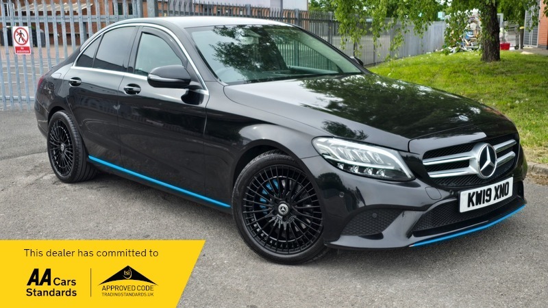 Mercedes-Benz C Class 2.0 C220d Sport Saloon KW19XNO Black #2