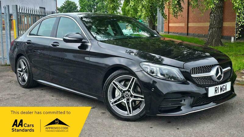 Mercedes-Benz C Class 2.0 C220d Amg Line YM19RWK Black #2