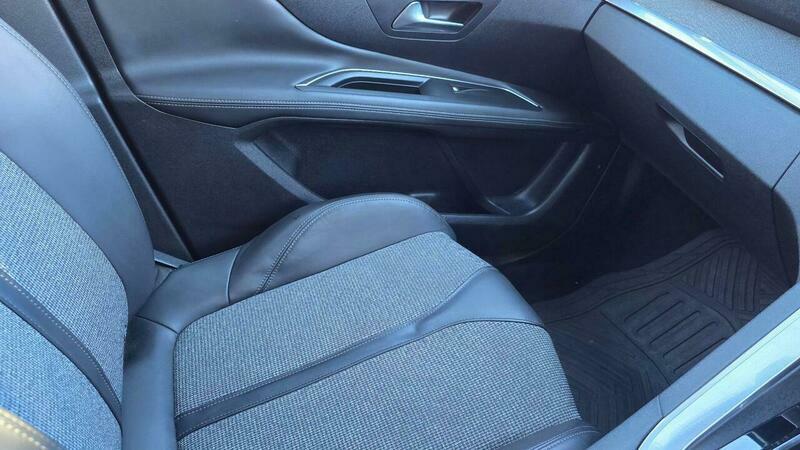 Peugeot Active 5dr White #38