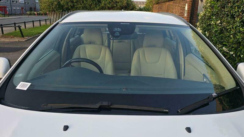 Volvo V60 1.6L R-design White #11