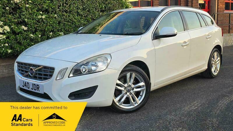 Volvo V60 1.6D Drive Se Estate White