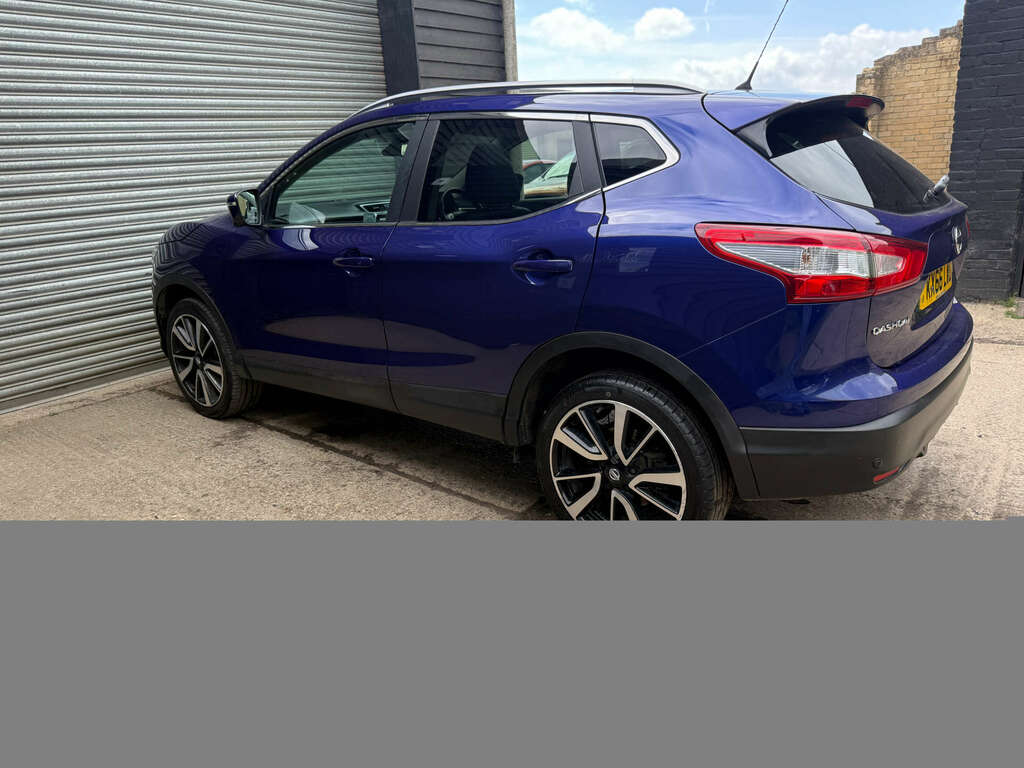 Nissan Qashqai 1.2 Qashqai Tekna Dig-t Blue