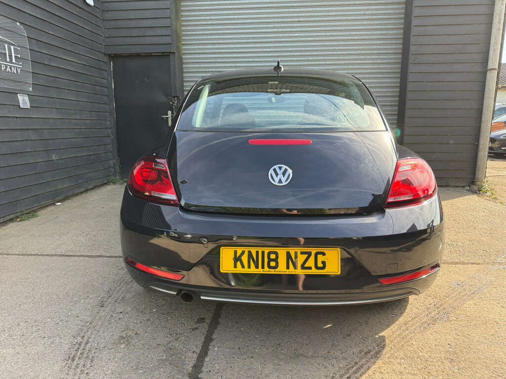 Volkswagen Beetle 1.2 Beetle Design Tsi Bluemotion Technology Black #3