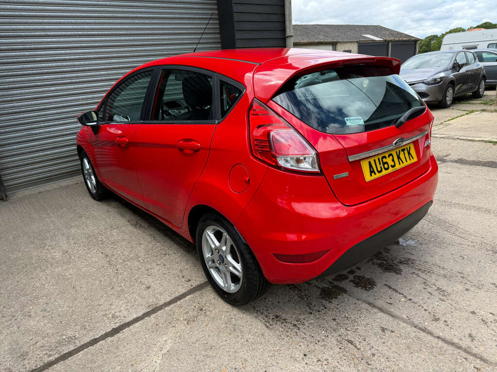 Ford Fiesta 1.0 Fiesta Zetec AU63KTK Red #3