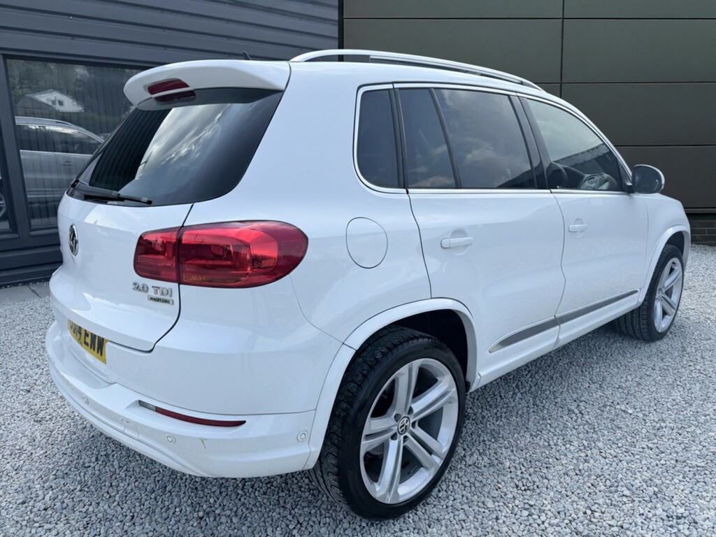 Volkswagen Tiguan 2.0 Tdi Bluemotion Tech R-line 2014 SJ14EWW White #3
