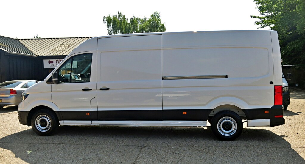 Volkswagen Crafter Panel Van 140Hp Apple Play Trendline Lwb Cr35 201 SC19CYG White #5