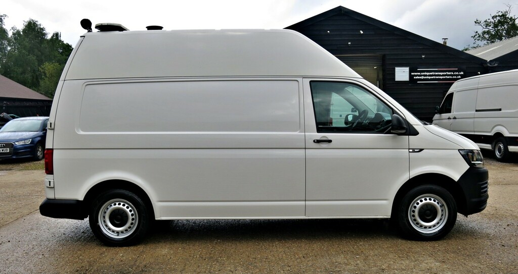 Volkswagen Transporter Panel Van T6 150Hp 6Spd Lwb Highroof T32 Startline VU67XUS White #2