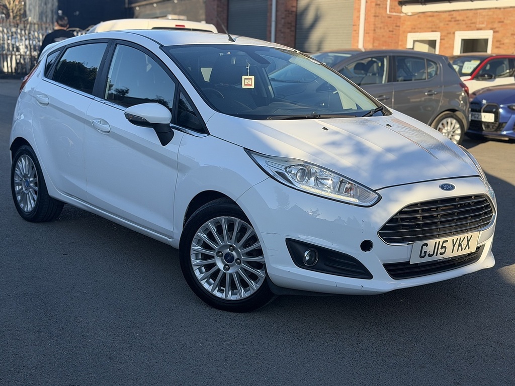 Ford Fiesta 1.0T Ecoboost Titanium Hatchback Powers GJ15YKX White