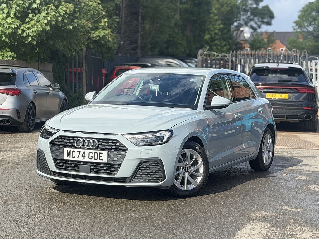 Audi A1 1.0 Tfsi 25 Sport Sportback S Tronic Eu MC74GOE Grey #3