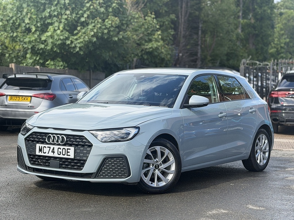 Audi A1 1.0 Tfsi 25 Sport Sportback S Tronic Eu MC74GOE Grey #2