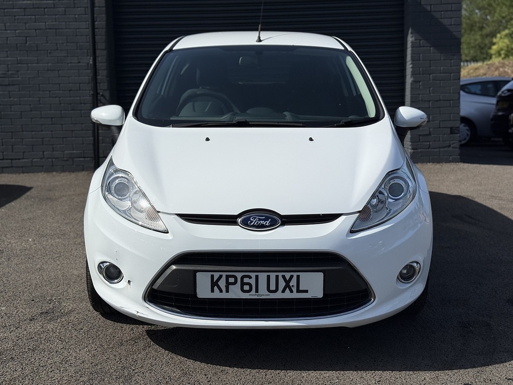 Ford Fiesta 1.25 Zetec Hatchback 129 Gkm, KP61UXL White #5