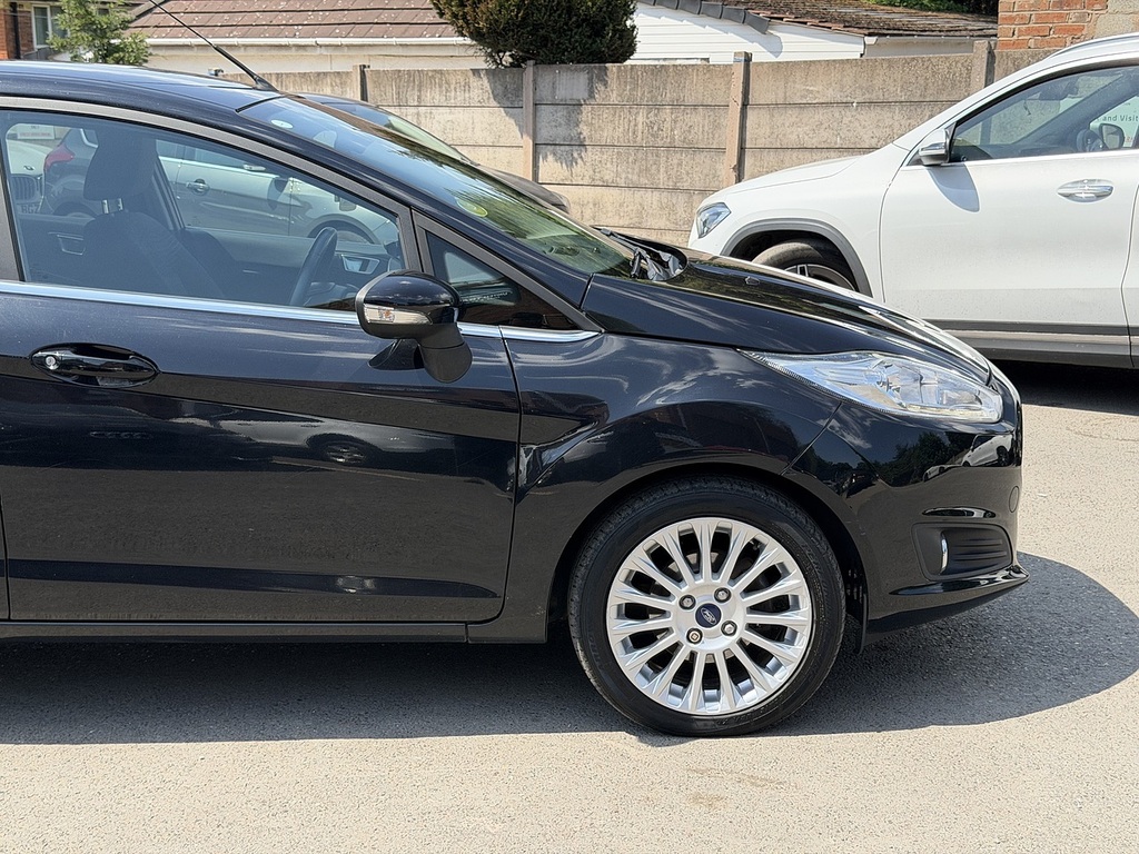 Ford Fiesta 1.0T Ecoboost Titanium Hatchback Powers AF14TSV Black #4