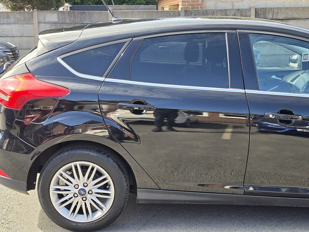 Ford Focus 1.0T Ecoboost Zetec Edition Hatchback A BJ18UCL Black #6