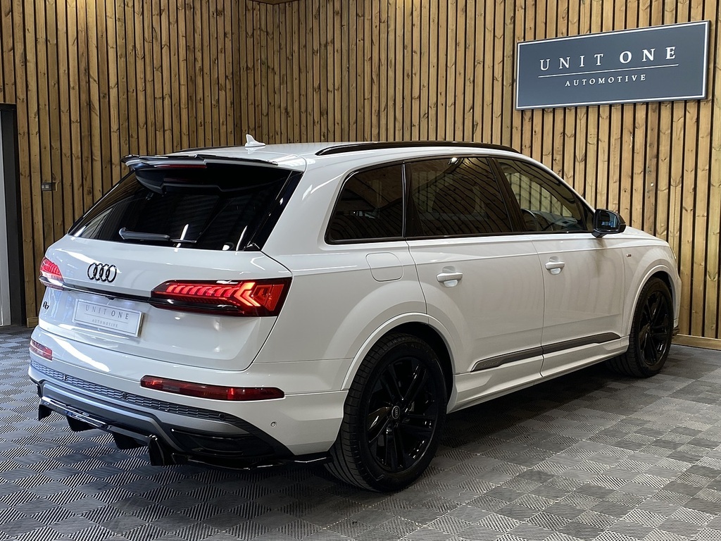 Audi Q7 Tdi Quattro S Line BV73WVA White #3