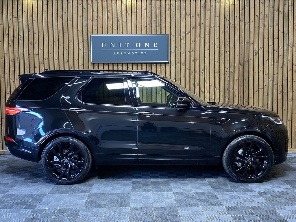 Land Rover Discovery Sd V6 Hse Luxury KW70DRV Black #2