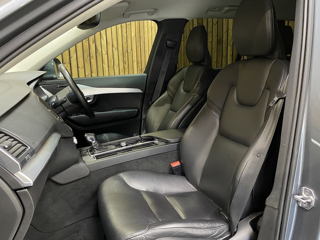 Volvo XC90 T5 Momentum HF68FZD Grey #4