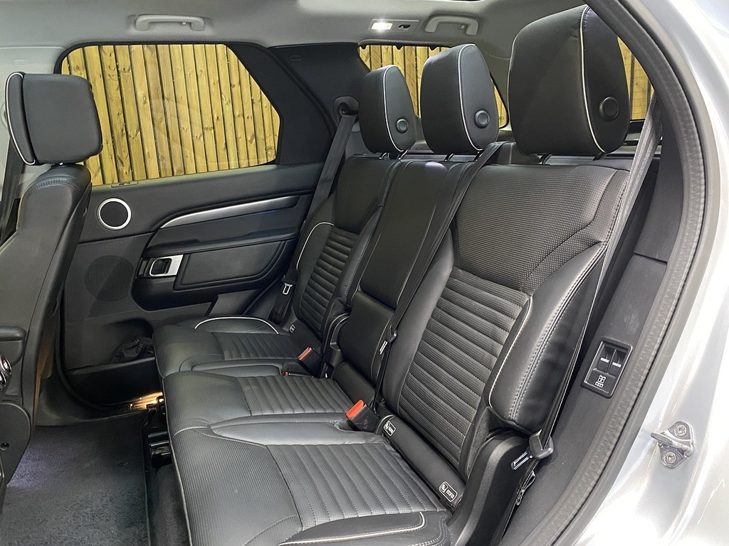 Land Rover Discovery Sd V6 Hse Luxury KT69XBU Silver #5