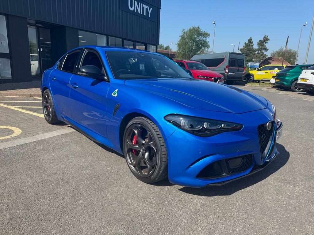 Alfa Romeo Giulia 2.9 V6 Bi-turbo Quadrifoglio Euro 6 Ss Blue