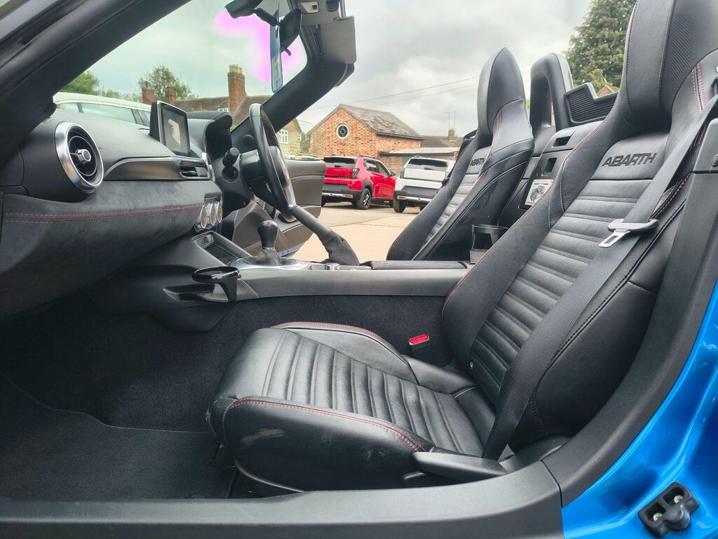 Abarth 124 Spider 1.4 Multiair Convertible Euro 6 Blue #4