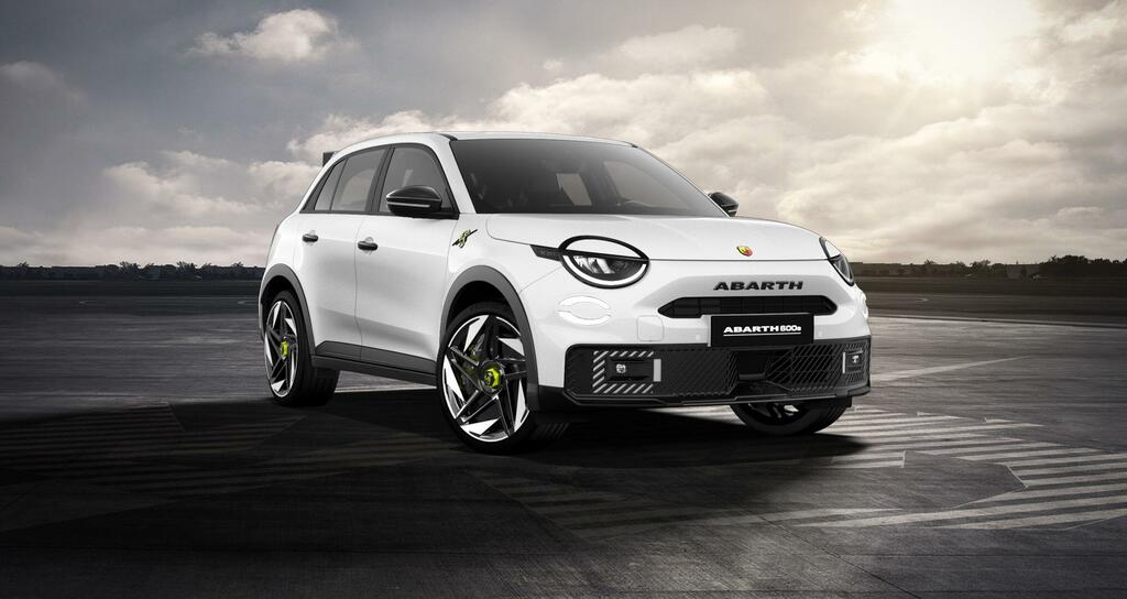Abarth 600e 54Kwh Turismo White
