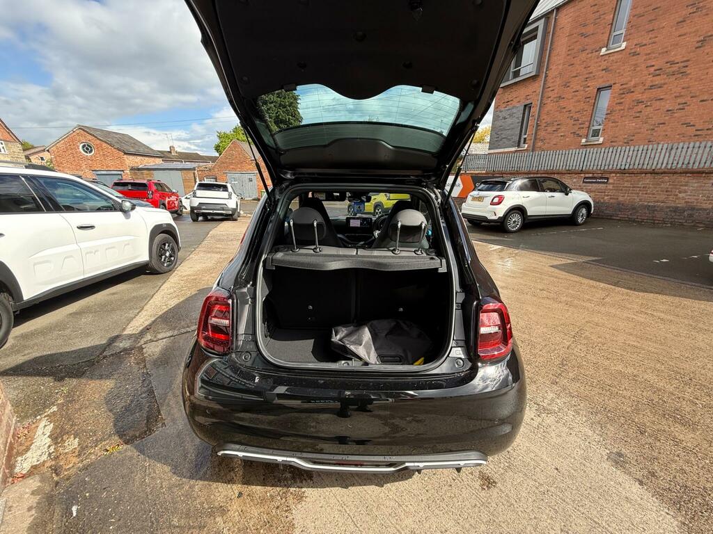 Abarth 500 42Kwh Scorpionissima Hatchback Black #9
