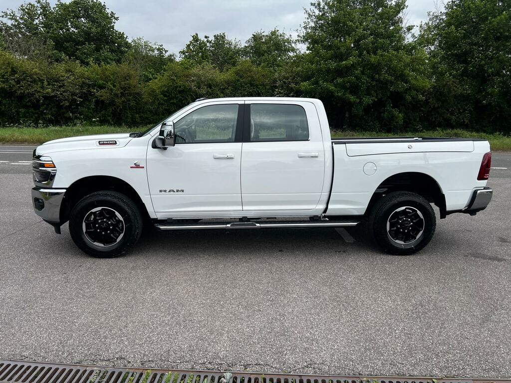 Dodge RAM 2500 Laramie 6.7 Cummins High Output White #4