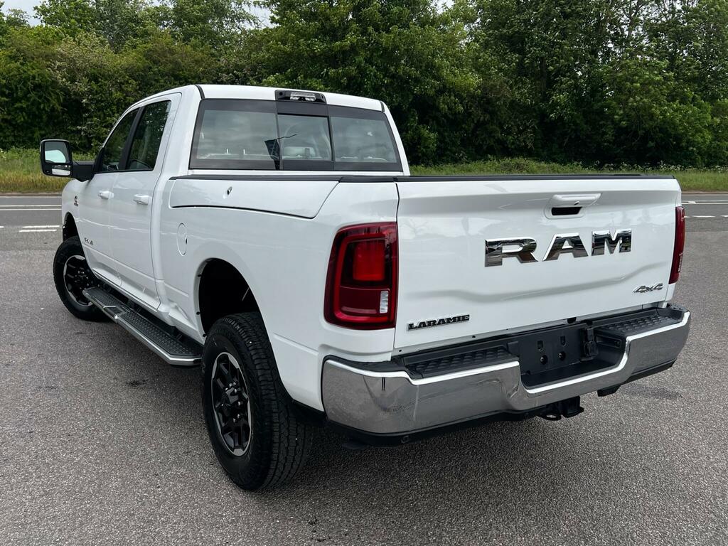 Dodge RAM 2500 Laramie 6.7 Cummins High Output White #3