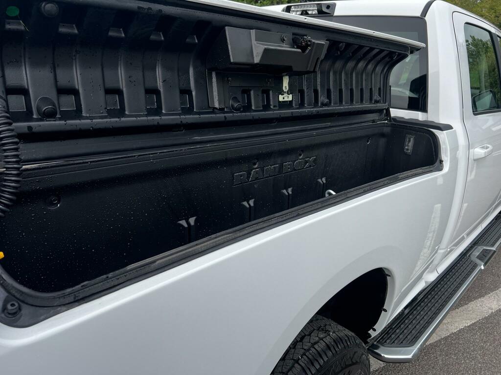 Dodge RAM 6.7L Cummins Turbo I6 Limited - 2025 75 Black #39