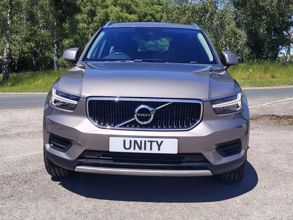 Volvo XC40 1.5 T3 Momentum Euro 6 Ss ND70YNR Grey #2