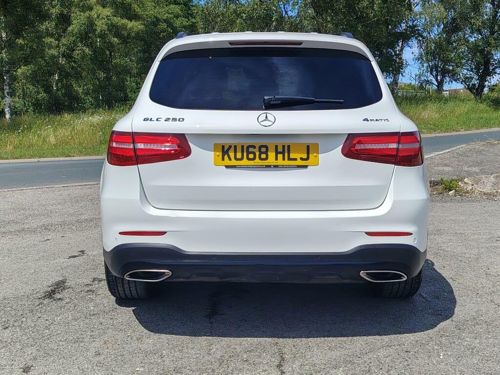 Mercedes-Benz GLC Class 2.0 Glc250 Amg Line Premium Plus G-tronic 4Mati KU68HLJ White #6