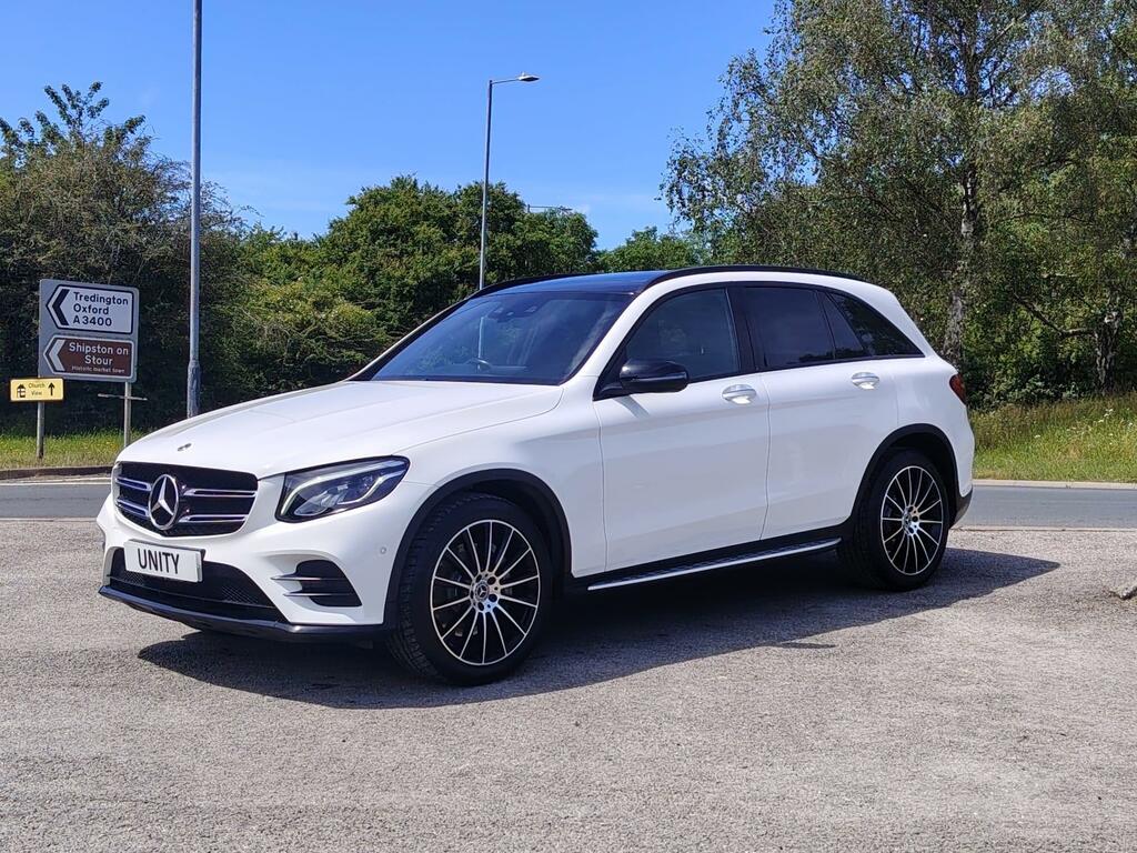 Mercedes-Benz GLC Class 2.0 Glc250 Amg Line Premium Plus G-tronic 4Mati KU68HLJ White #3