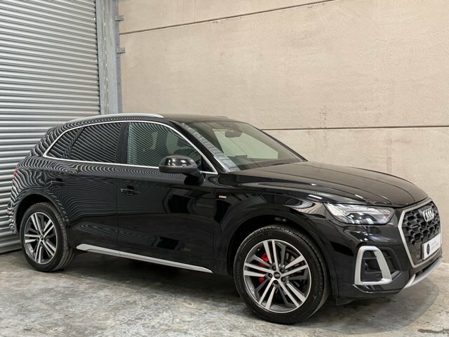 Audi Q5 Tfsi 45 S Line KC21NZV Black #2