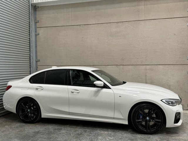 BMW 3 Series 330I M Sport Saloon EO71XTV White #4