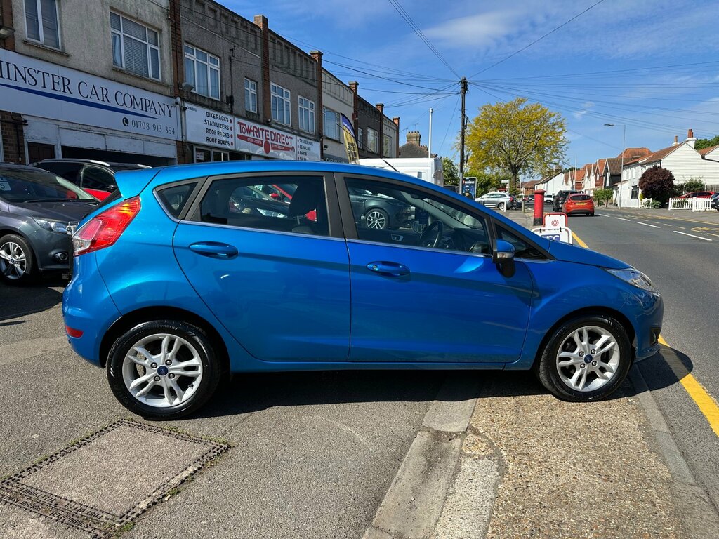 Ford Fiesta 1.25 Zetec Hatchback Euro 6 82 EF15XED Blue #4