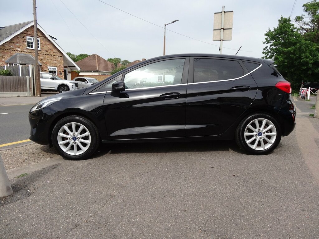 Ford Fiesta 1.0T Ecoboost Titanium Hatchback NJ67BWE Black #6