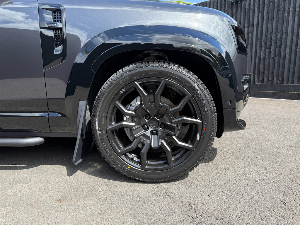 Land Rover Defender 110 3.0 D350 Mhev X-dynamic Hse Hard Top Suv Diese Grey #3