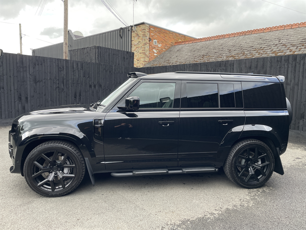 Land Rover Defender 110 3.0 D350 Mhev X-dynamic Hse Hard Top Suv Diese Black #3
