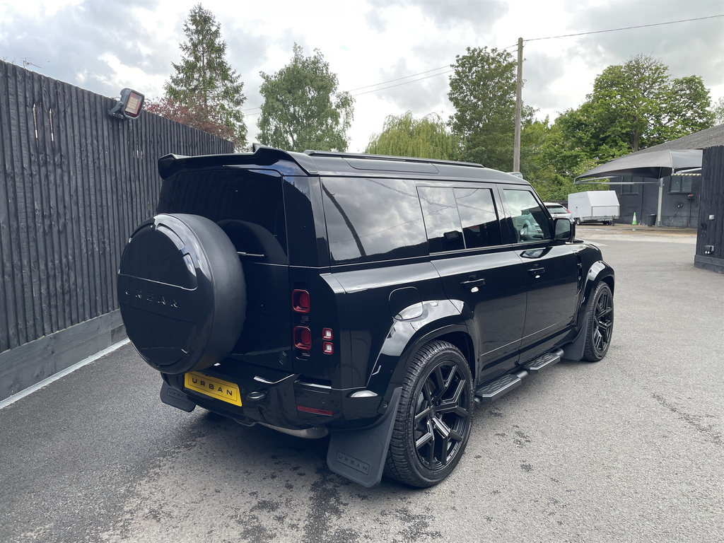 Land Rover Defender 110 3.0 D350 Mhev X-dynamic Hse Hard Top Suv Diese Black #4