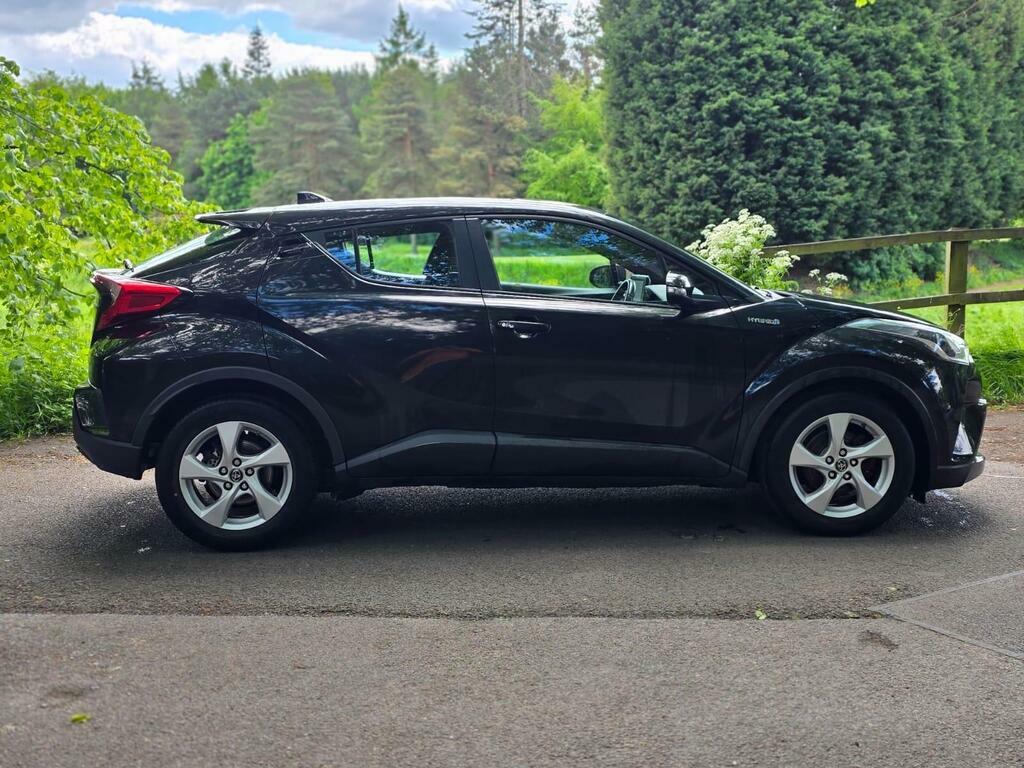 Toyota C-Hr 1.8 Vvt-h Icon Cvt Euro 6 S S SK68FPP Black #3