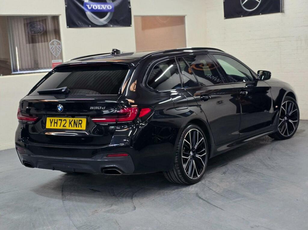 BMW 5 Series Estate 3.0 530D Mht M Sport Touring Steptronic Xdr YH72KNR Black #2